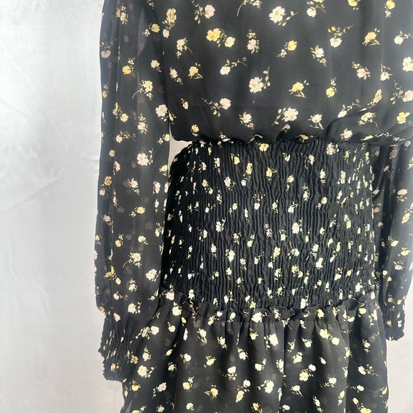 Speed Control Black Floral Dress with gathered waist and high neckline size XL - Picture 4 of 13